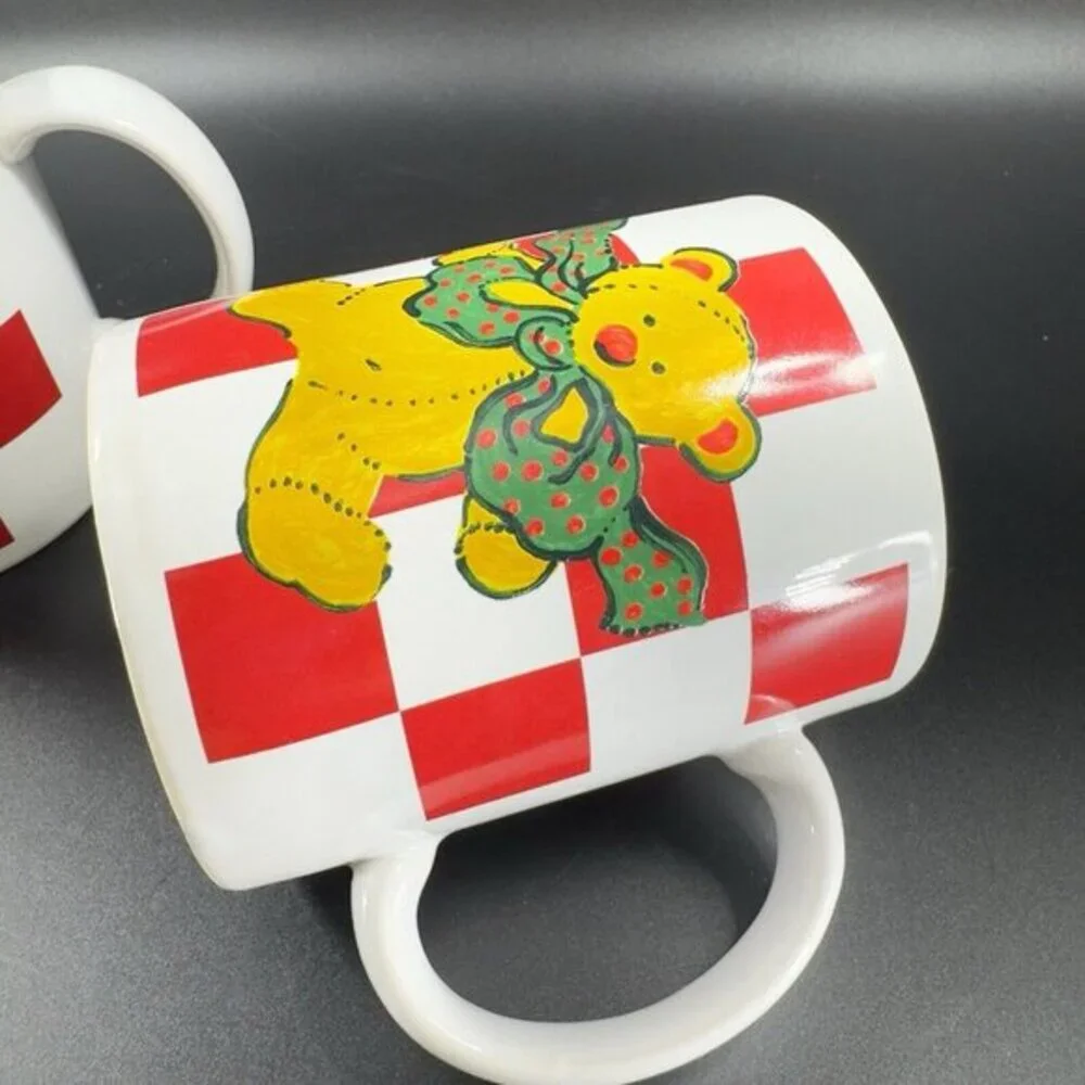 Vintage Waechtersbach Christmas Mugs Cups Stocking and‎ Bear Mug Set 2 Pottery